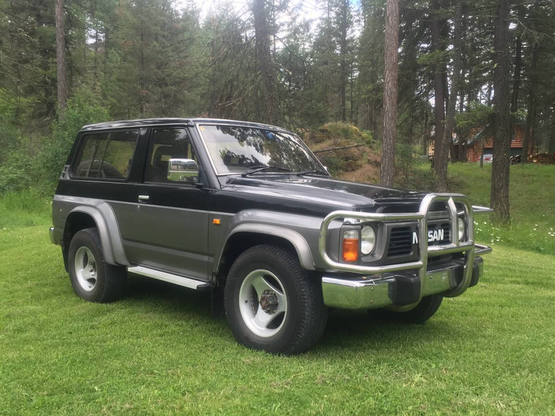 Illustration for article titled Everything is right with this JDM Nissan Patrol